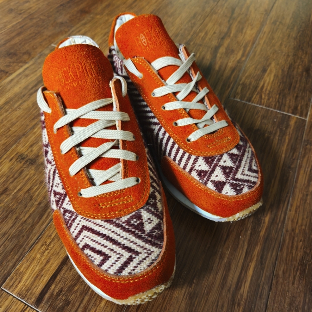 Rockpillar Sneaker size 8